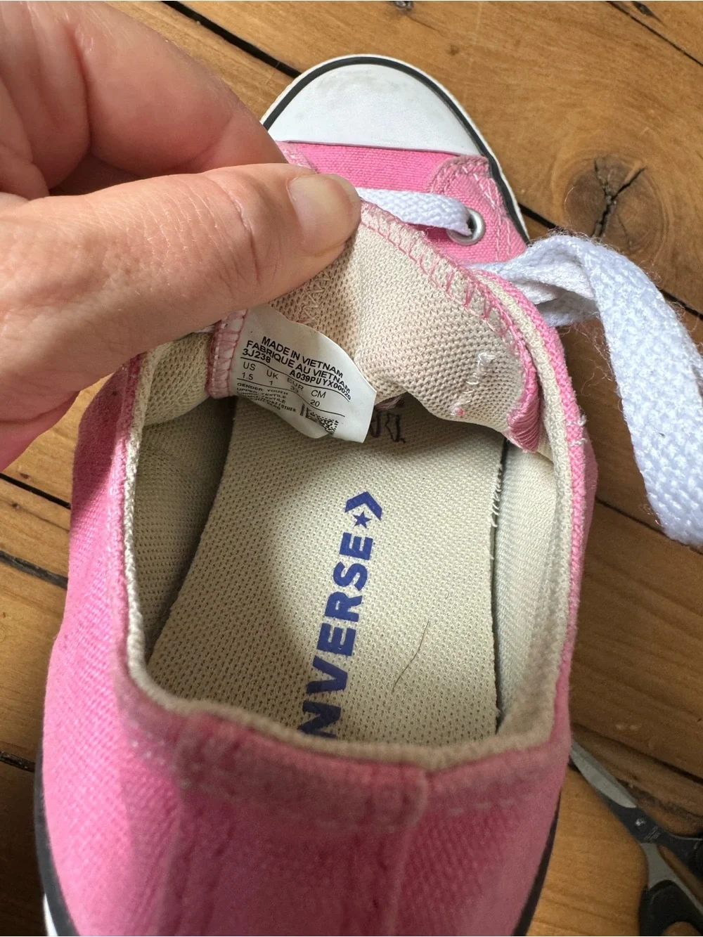 Converse Kids Pink Low-Top Canvas Sneakers with White Laces